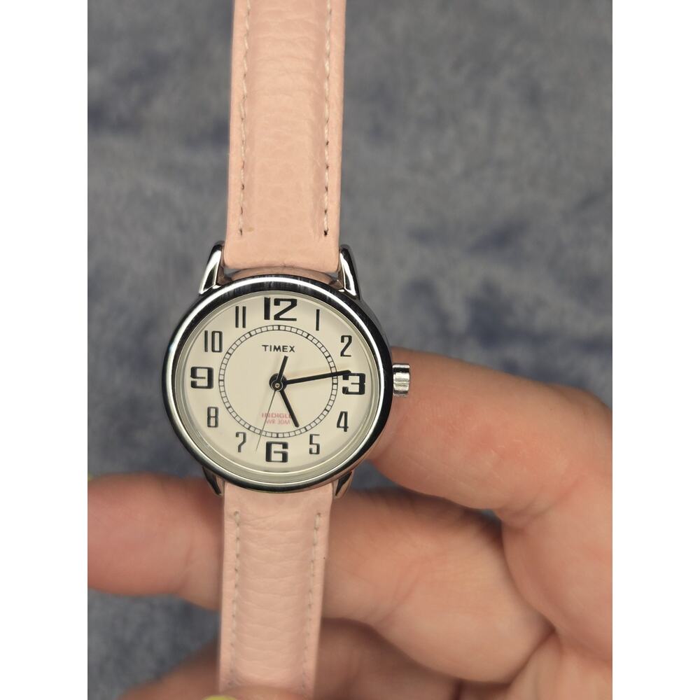 Vintage Timex Women's Quartz Wristwatch Pink Leather Strap Indiglo